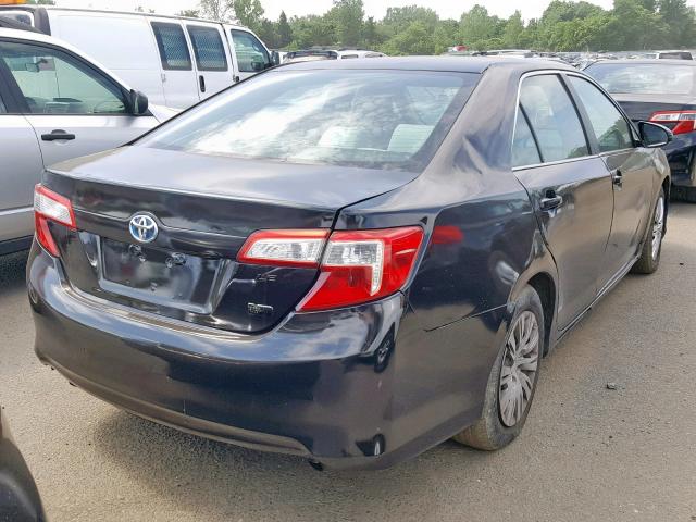 4T1BD1FK0EU135468 - 2014 TOYOTA CAMRY HYBR BLACK photo 4