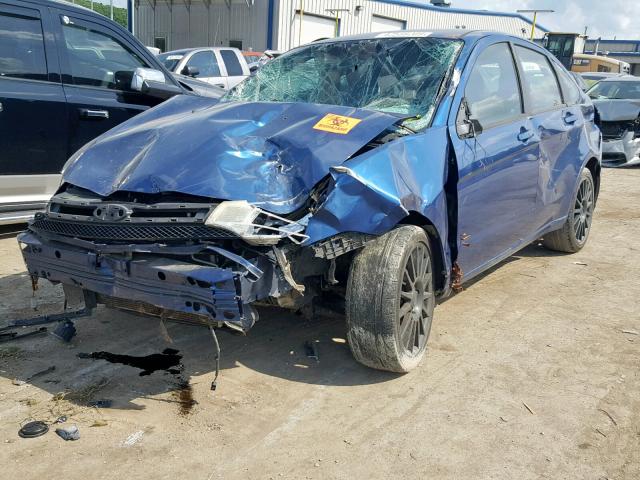 1FAHP36N39W123813 - 2009 FORD FOCUS SES BLUE photo 2