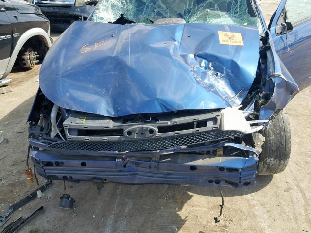 1FAHP36N39W123813 - 2009 FORD FOCUS SES BLUE photo 7