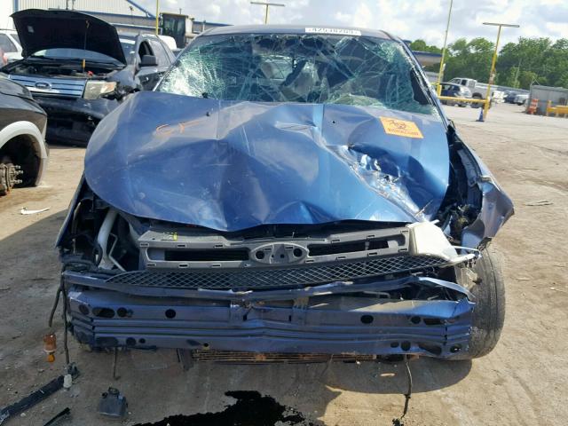 1FAHP36N39W123813 - 2009 FORD FOCUS SES BLUE photo 9