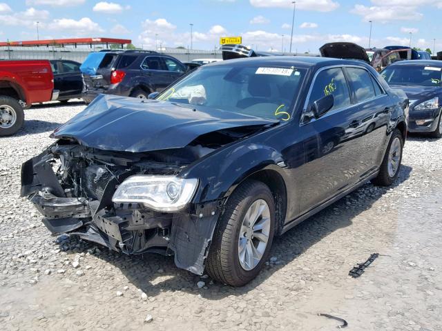 2C3CCAAG3JH320887 - 2018 CHRYSLER 300 TOURIN BLACK photo 2