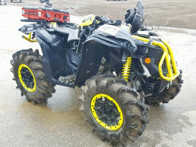 3JBMWAX43KJ000030 - 2019 CAN-AM RENEGADE X TWO TONE photo 1