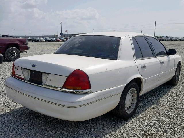 2FAFP74W51X121029 - 2001 FORD CROWN VICT WHITE photo 4