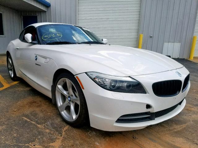 WBALM5C51BE378532 - 2011 BMW Z4 SDRIVE3 WHITE photo 1