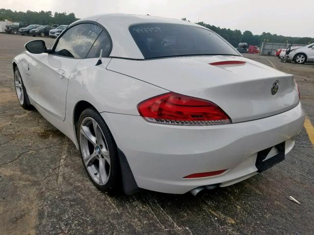 WBALM5C51BE378532 - 2011 BMW Z4 SDRIVE3 WHITE photo 3