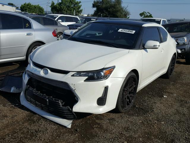 JTKJF5C73FJ012602 - 2015 TOYOTA SCION TC თეთრი ფოტო 2
