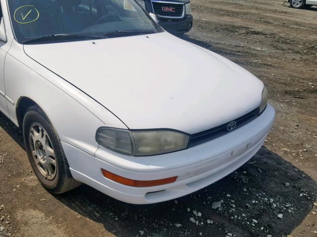 4T1VK13E0PU049338 - 1993 TOYOTA CAMRY XLE WHITE photo 9