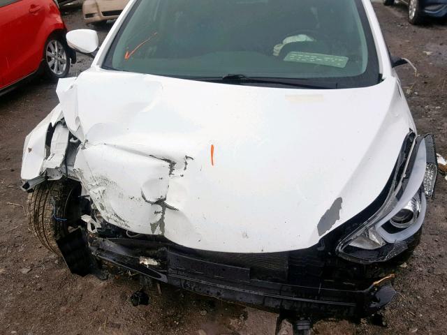 5NPDH4AE4FH610670 - 2015 HYUNDAI ELANTRA SE WHITE photo 7