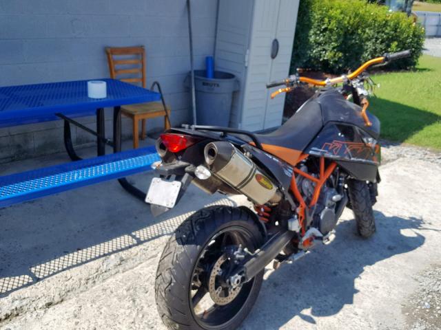 VBKVS44067M935607 - 2007 KTM 950 SUPERM BLACK photo 4