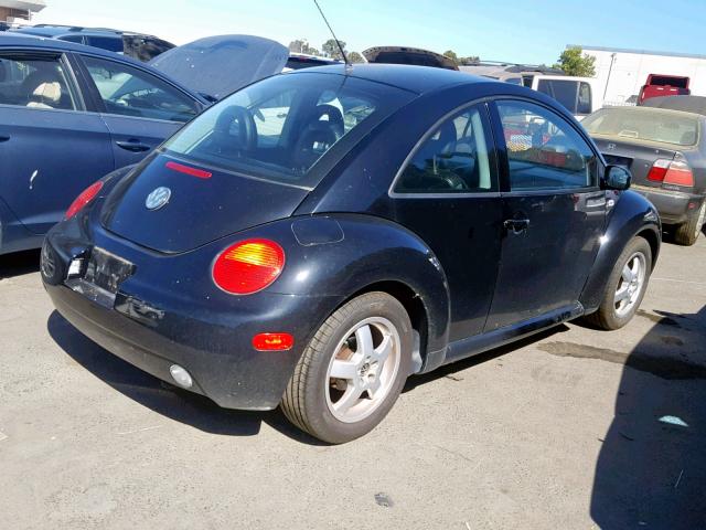 3VWCK21C01M421269 - 2001 VOLKSWAGEN NEW BEETLE შავი ფოტო 4
