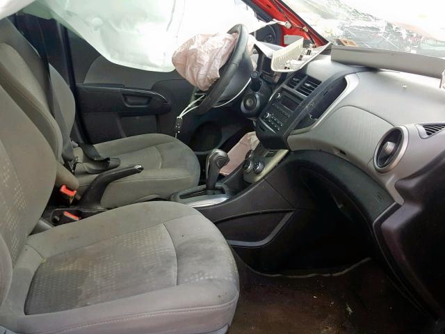 1G1JA5SH0E4156498 - 2014 CHEVROLET SONIC LS RED photo 5