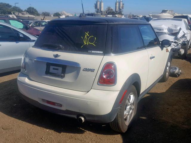 WMWSU3C57DT681703 - 2013 MINI COOPER WHITE photo 4