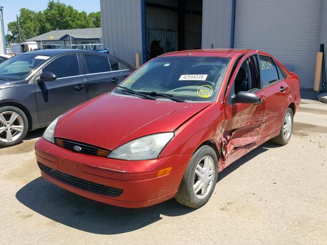 1FAHP34344W137746 - 2004 FORD FOCUS SE C RED photo 2
