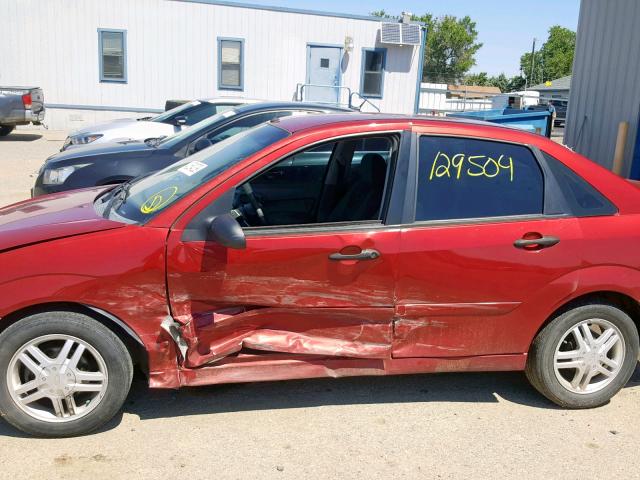 1FAHP34344W137746 - 2004 FORD FOCUS SE C RED photo 9