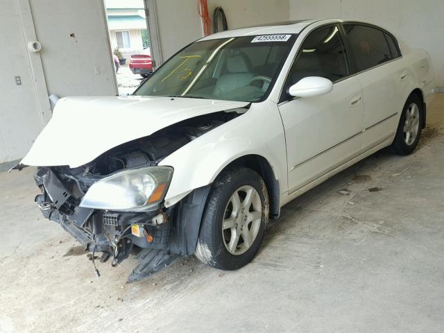 1N4BL11E26C111825 - 2006 NISSAN ALTIMA SE WHITE photo 2