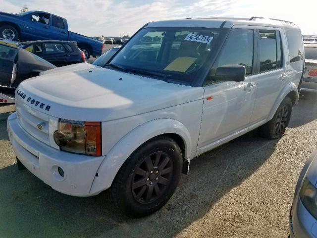 SALAE25485A327785 - 2005 LAND ROVER LR3 SE WHITE photo 2