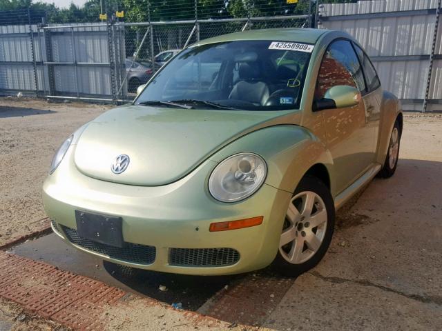 3VWPG31CX7M521168 - 2007 VOLKSWAGEN NEW BEETLE GREEN photo 2
