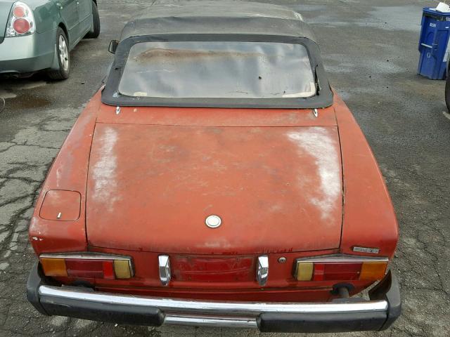 124CS10128217 - 1977 FIAT 124 RED photo 10