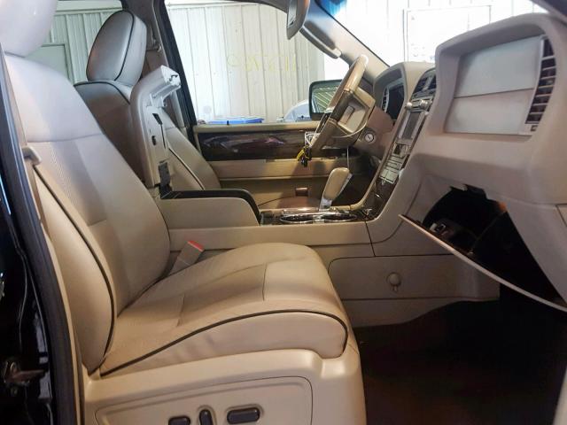 5LMFL275X9EJ01067 - 2009 LINCOLN NAVIGATOR შავი ფოტო 5