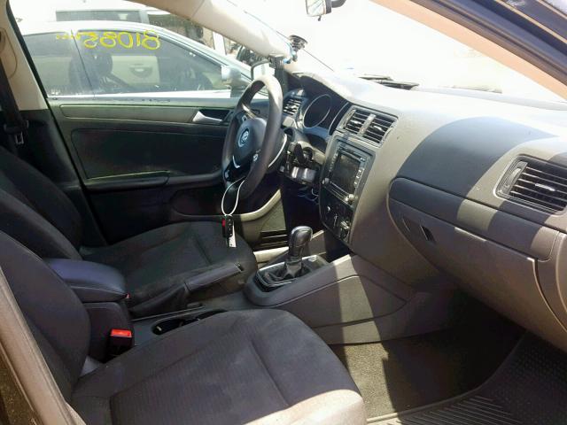 3VW2K7AJ6FM228137 - 2015 VOLKSWAGEN JETTA BASE 黑色 照片 5