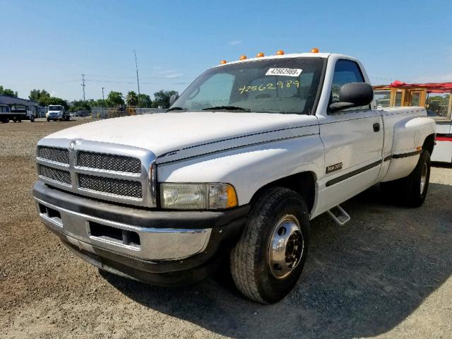 3B7MC36D5WM227873 - 1998 DODGE RAM 3500 WHITE photo 2