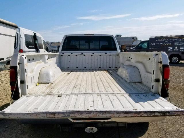 3B7MC36D5WM227873 - 1998 DODGE RAM 3500 WHITE photo 6