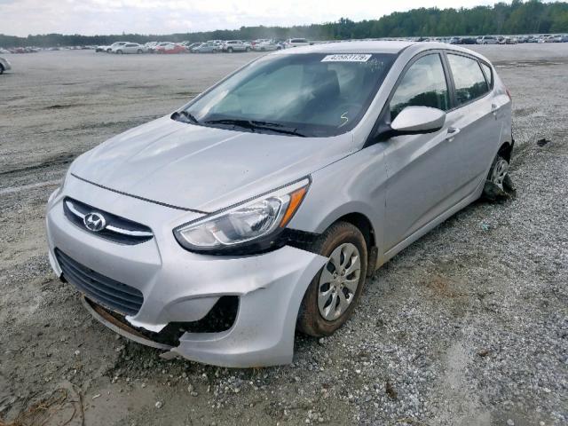 KMHCT5AEXFU217578 - 2015 HYUNDAI ACCENT GS SILVER photo 2