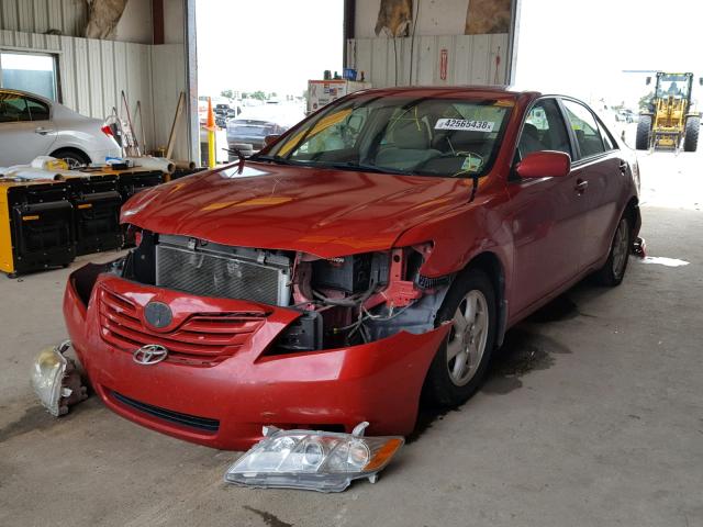 4T1BE46KX7U105427 - 2007 TOYOTA CAMRY CE RED photo 2