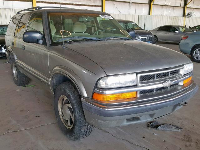 1GNDT13W112219061 - 2001 CHEVROLET BLAZER TAN photo 1