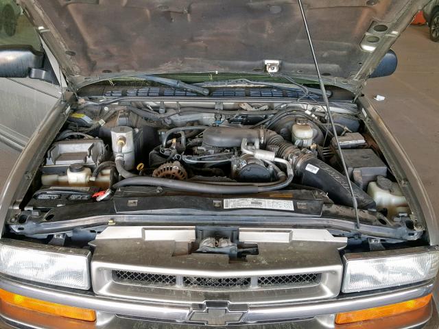 1GNDT13W112219061 - 2001 CHEVROLET BLAZER TAN photo 7