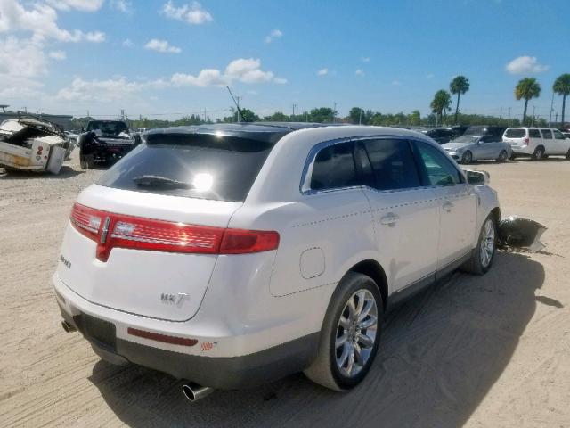 2LMHJ5FR6ABJ03538 - 2010 LINCOLN MKT WHITE photo 4