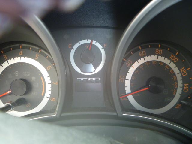 JTKJF5C75F3090058 - 2015 TOYOTA SCION TC 红色 照片 8