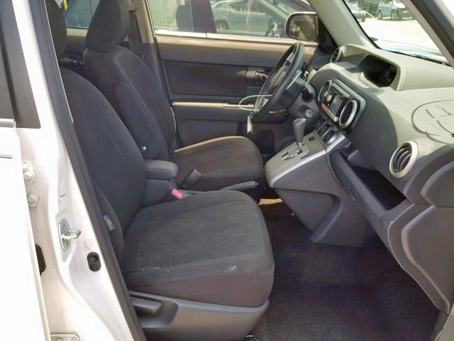 JTLZE4FE5A1110030 - 2010 TOYOTA SCION XB 白色 照片 5