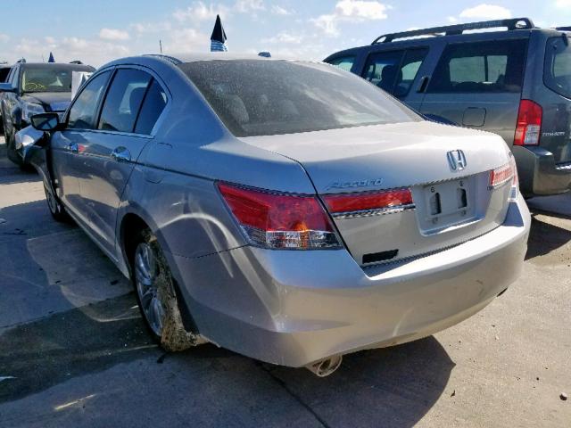 1HGCP3F82BA024127 - 2011 HONDA ACCORD EXL SILVER photo 3