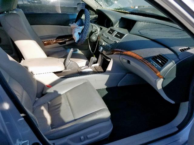 1HGCP3F82BA024127 - 2011 HONDA ACCORD EXL SILVER photo 5