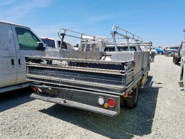 JT5RN75T8J0023690 - 1988 TOYOTA PICKUP CAB WHITE photo 4