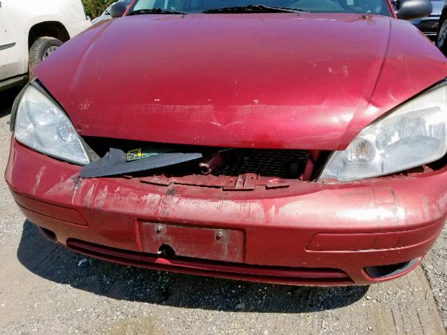 3FAHP31N45R137854 - 2005 FORD FOCUS ZX3 RED photo 9