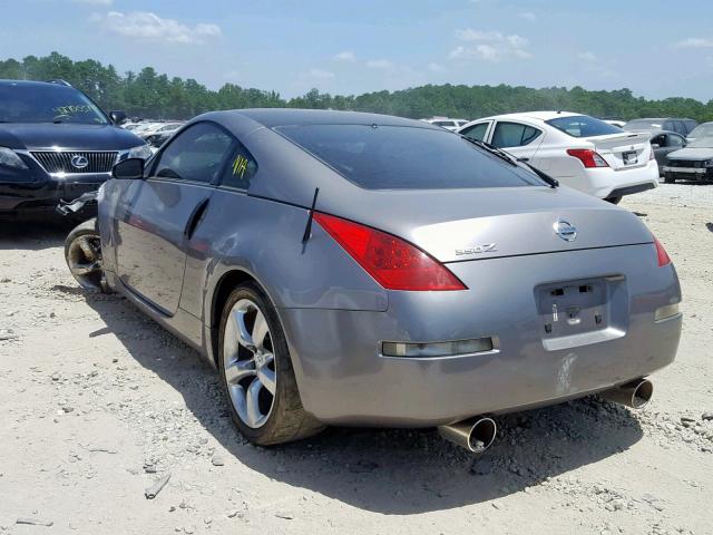 JN1BZ34D28M702406 - 2008 NISSAN 350Z COUPE GRAY photo 3