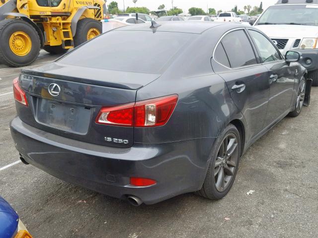 JTHBF5C22B5133140 - 2011 LEXUS IS 250 GRAY photo 4