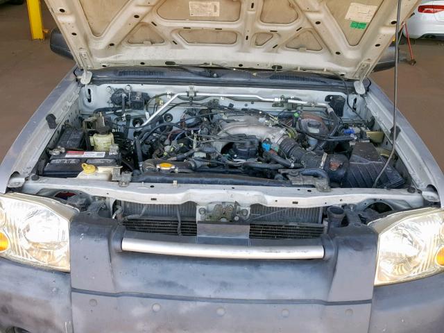 1N6ED27T81C344274 - 2001 NISSAN FRONTIER C SILVER photo 7