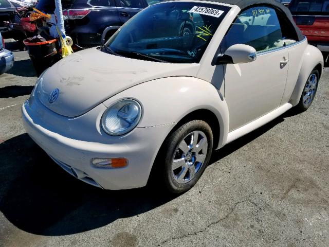 3VWDD21Y53M321441 - 2003 VOLKSWAGEN NEW BEETLE ბეჟი ფოტო 2