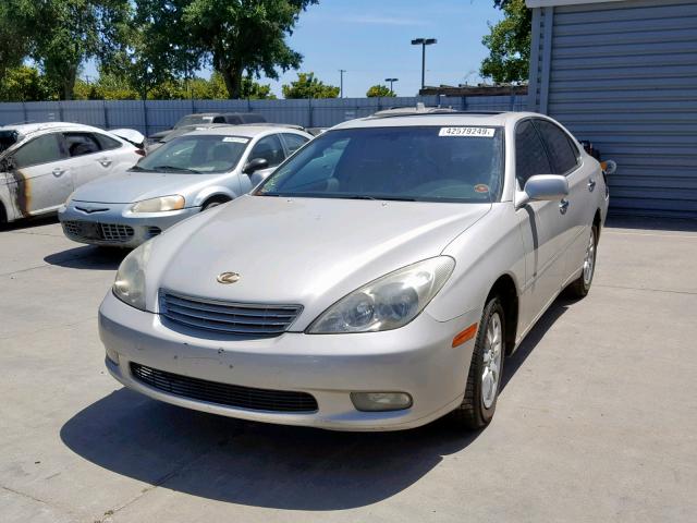 JTHBF30G820013277 - 2002 LEXUS ES 300 GRAY photo 2