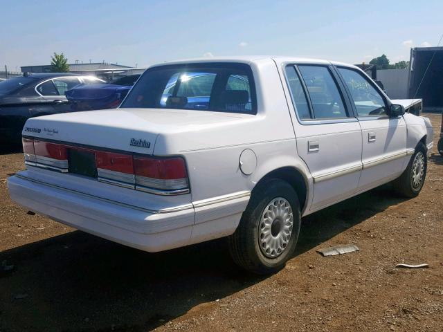 1P3AA46K9RF232821 - 1994 PLYMOUTH ACCLAIM WHITE photo 4