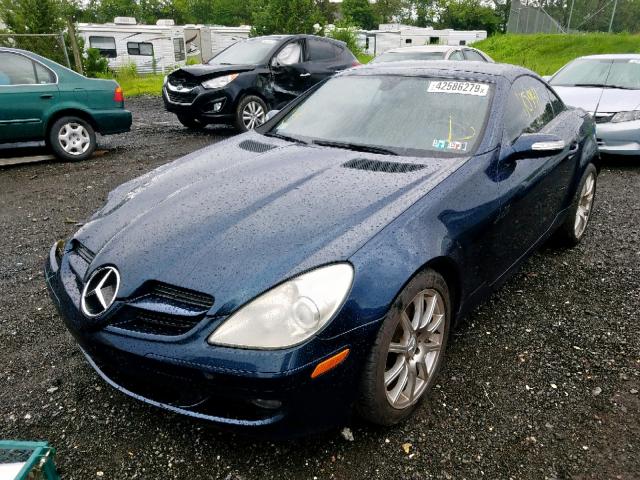 WDBWK56F65F079870 - 2005 MERCEDES-BENZ SLK 350 BLUE photo 2