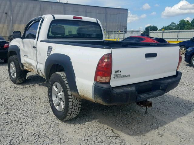 5TEPX42N28Z549947 - 2008 TOYOTA TACOMA WHITE photo 3