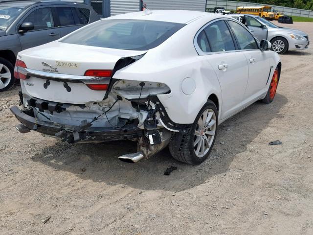 SAJWA0FS8FPU87076 - 2015 JAGUAR XF 2.0T PR WHITE photo 4