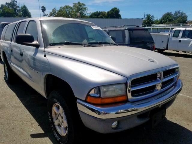 1B7HG2AZ81S258652 - 2001 DODGE DAKOTA QUA SILVER photo 1