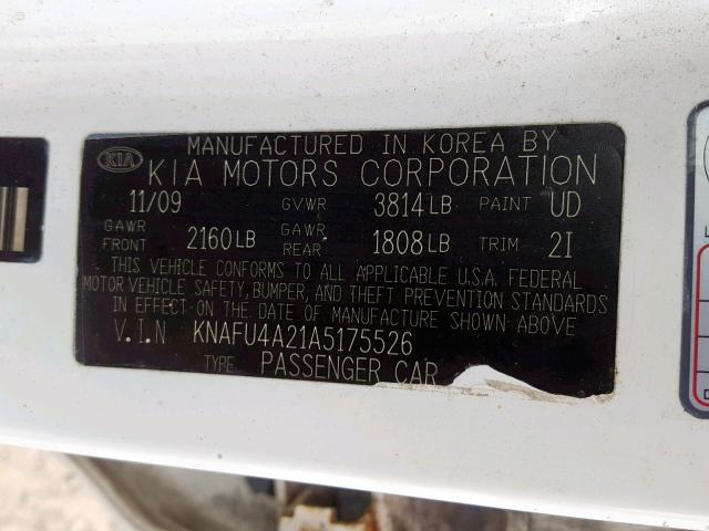 KNAFU4A21A5175526 - 2010 KIA FORTE EX WHITE photo 10