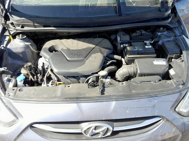 KMHCT4AE0HU286826 - 2017 HYUNDAI ACCENT SE CHARCOAL photo 7