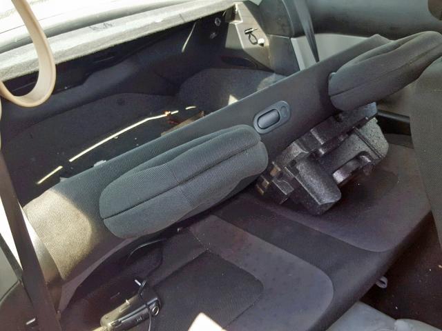 3VWCA21C0XM409103 - 1999 VOLKSWAGEN NEW BEETLE შავი ფოტო 6